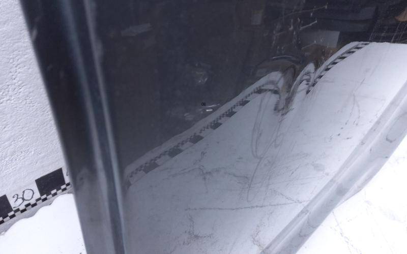 Дверь задняя левая