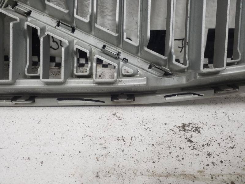 Решетка радиатора