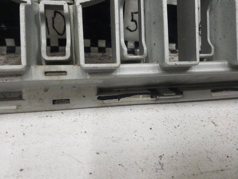 Решетка радиатора