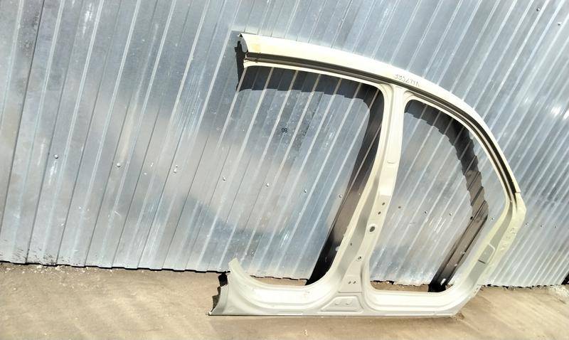 Кузовной элемент