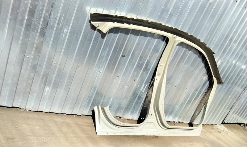 Кузовной элемент