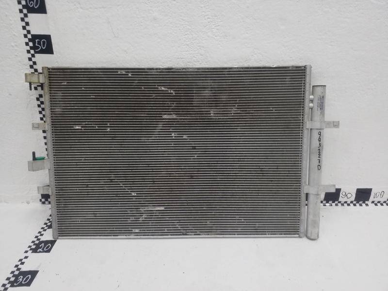 Радиатор кондиционера / конденсер