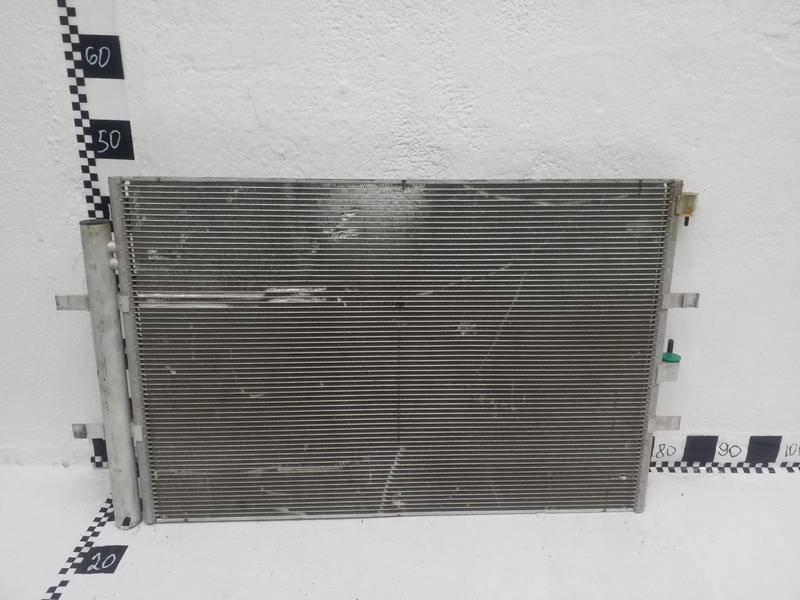 Радиатор кондиционера / конденсер