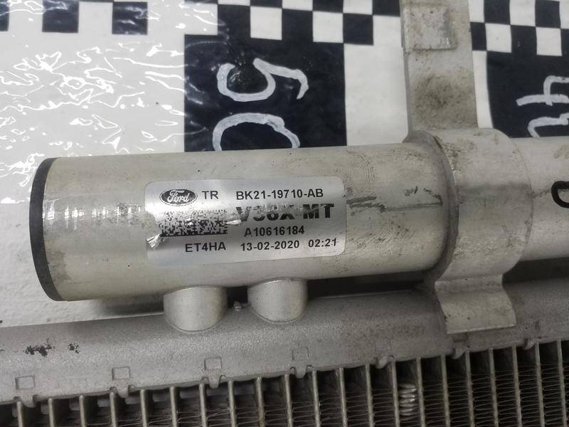 Радиатор кондиционера / конденсер