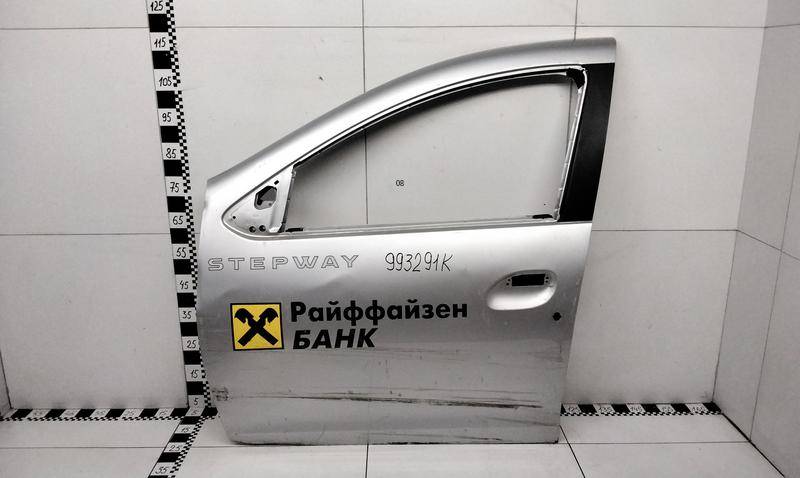 Дверь передняя левая