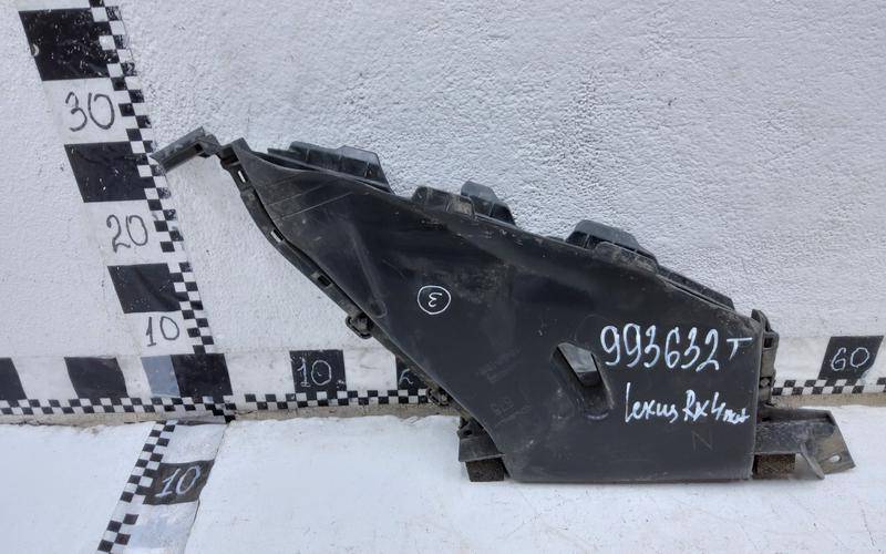 Воздуховод радиатора правый