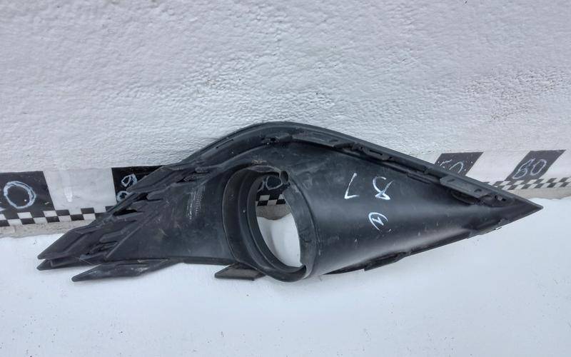 Накладка переднего бампера левая