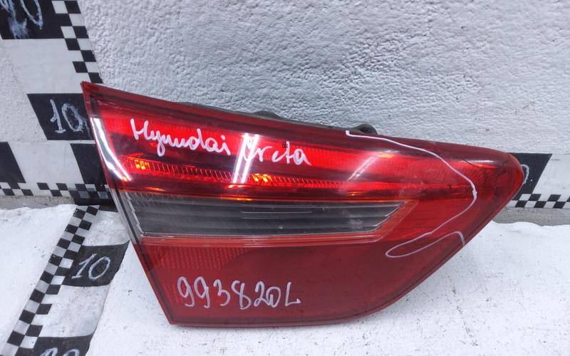 Фонарь задний внутренний левый