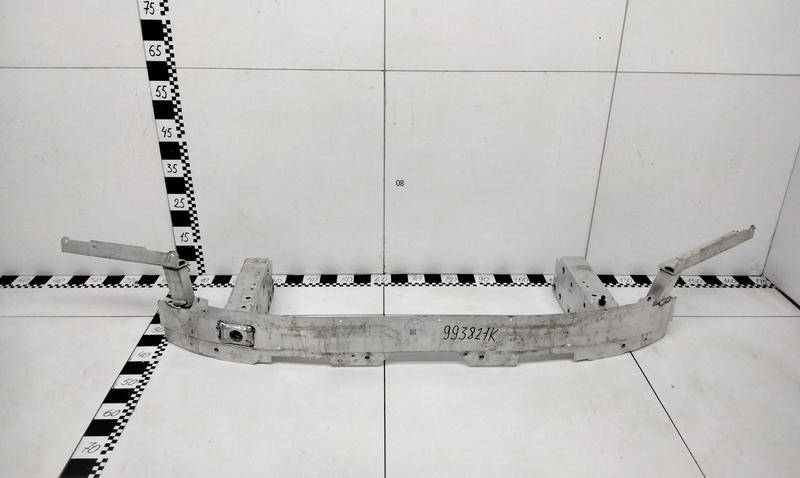 Усилитель переднего бампера