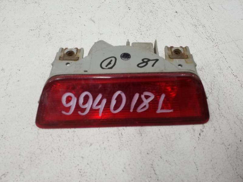 Фонарь задний в бампер правый