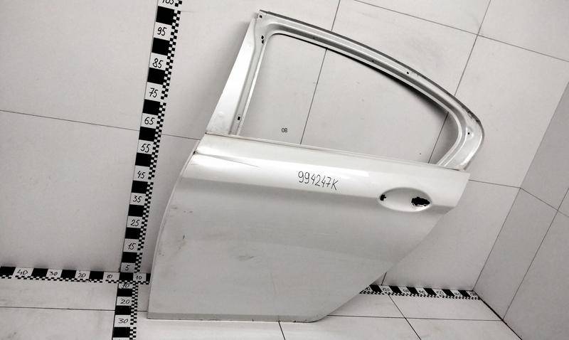 Дверь задняя левая