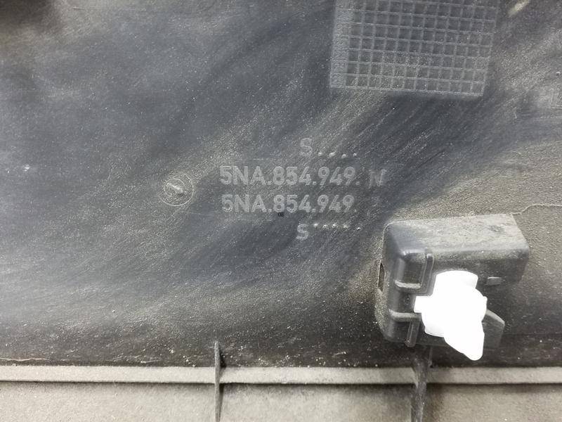 Накладка двери задней левой