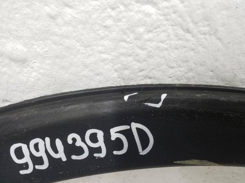 Накладка заднего крыла правого