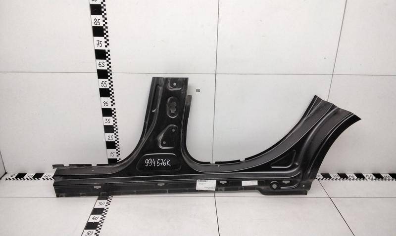 Порог левый