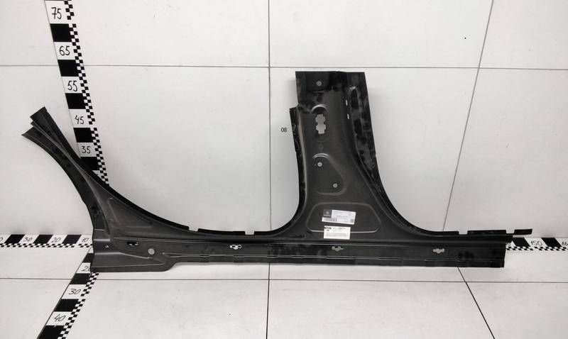 Порог левый