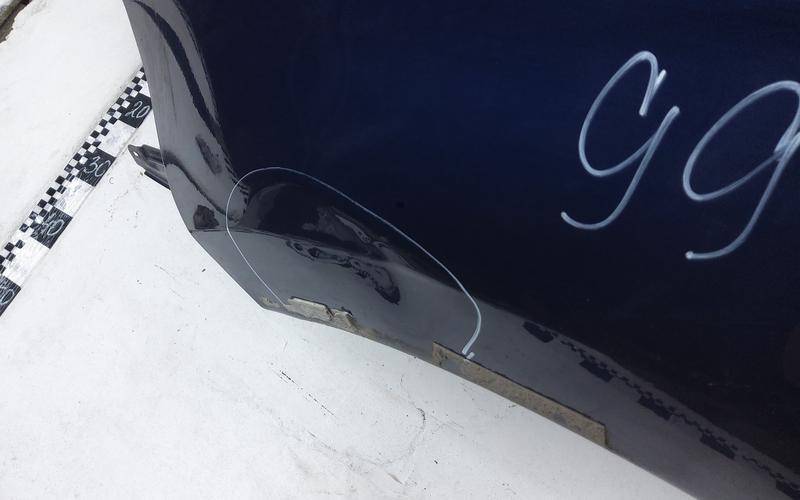 Крыло переднее левое