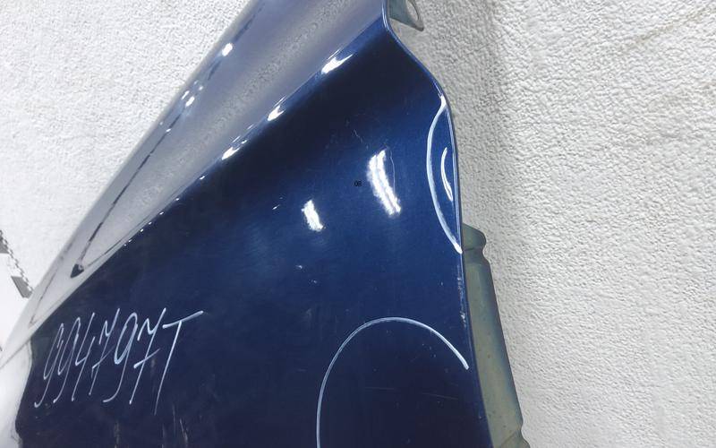 Крыло переднее левое