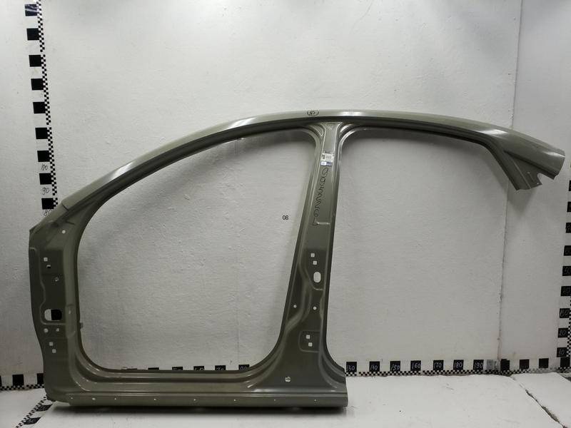 Кузовной элемент