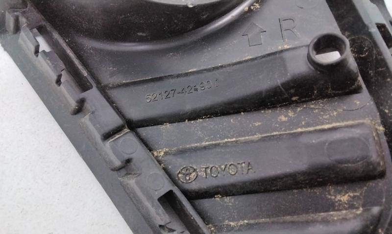 Накладка переднего бампера правая