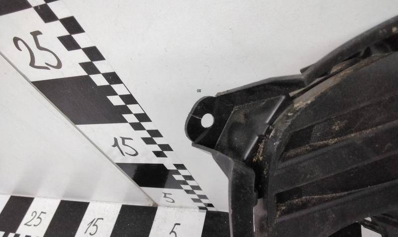 Накладка переднего бампера правая