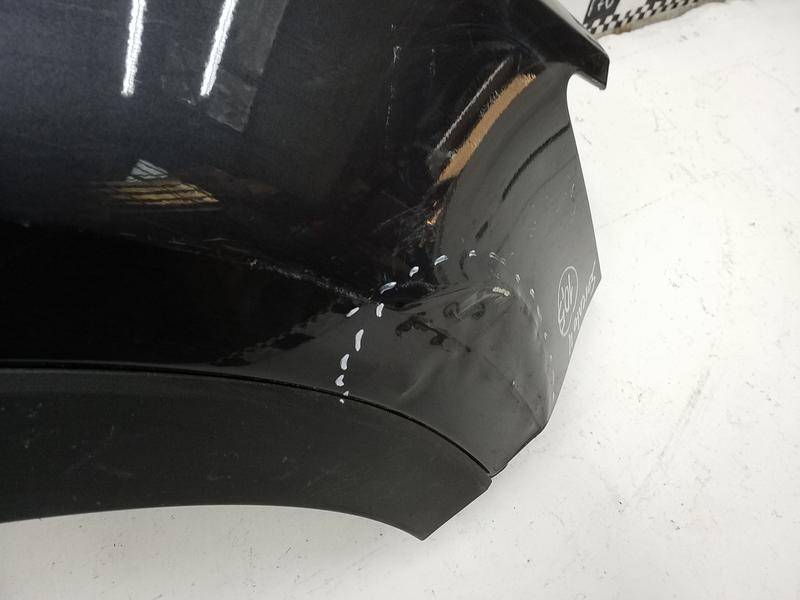 Крыло переднее правое