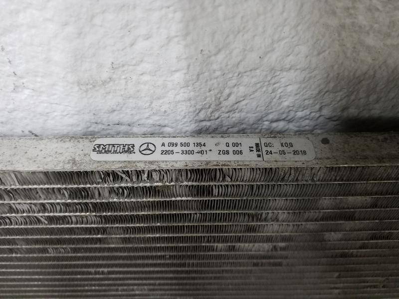 Радиатор кондиционера / конденсер