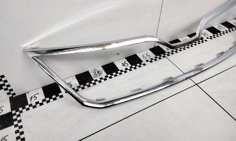 Накладка на решетку радиатора