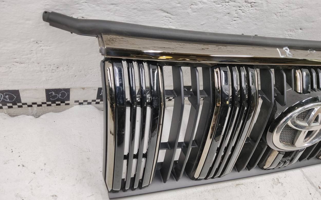 Решетка радиатора