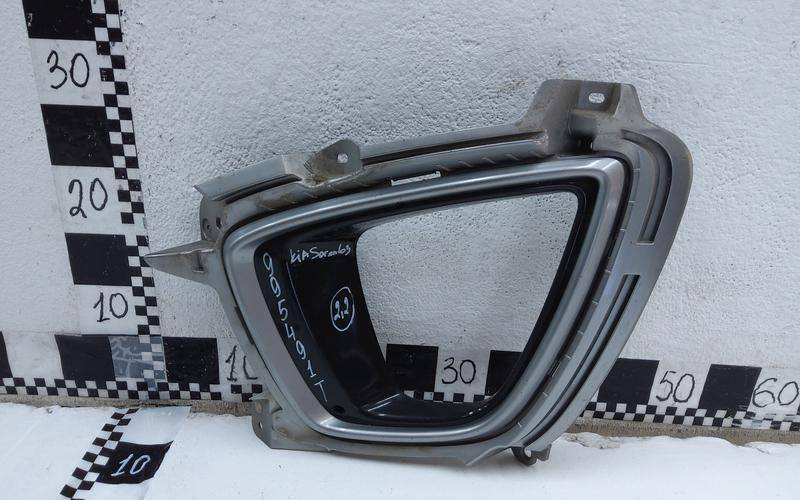 Накладка переднего бампера левая