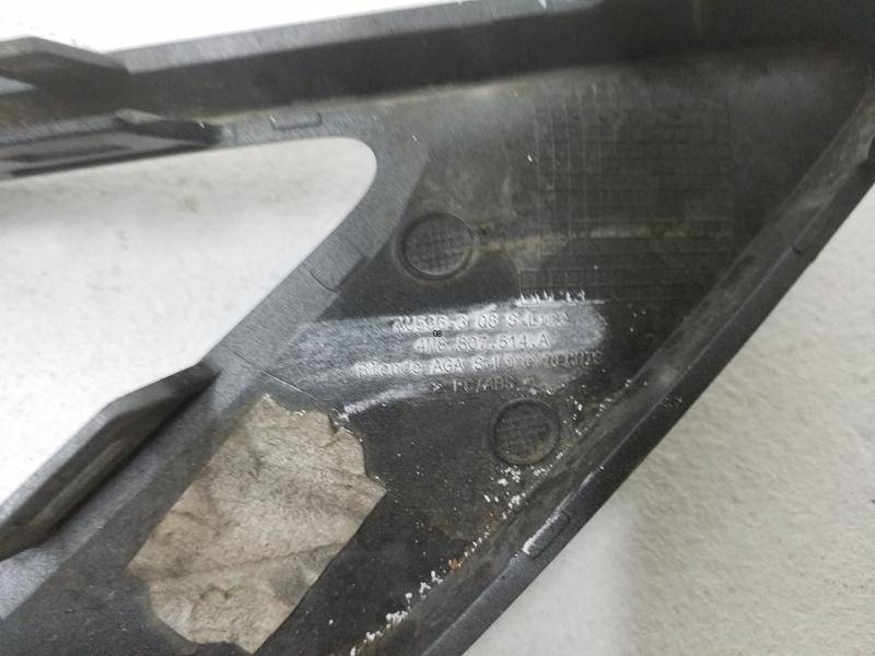 Накладка заднего бампера правая