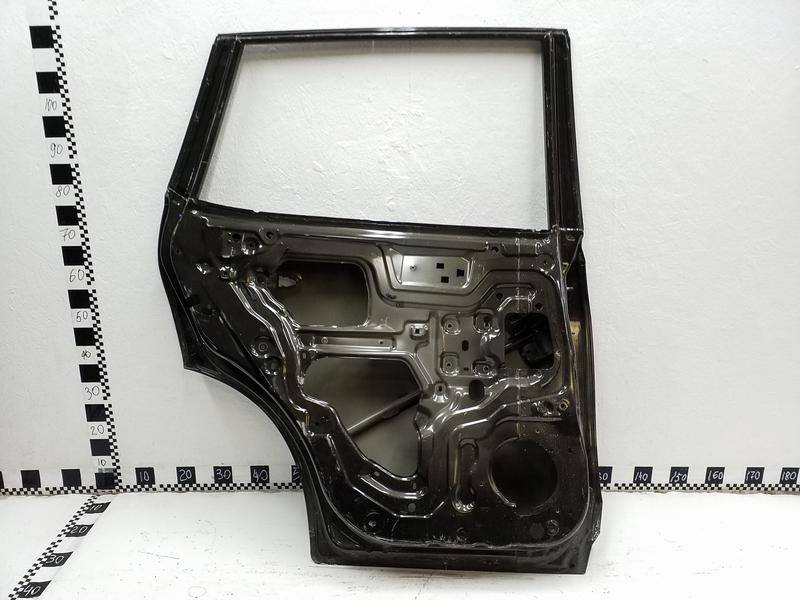 Дверь задняя левая