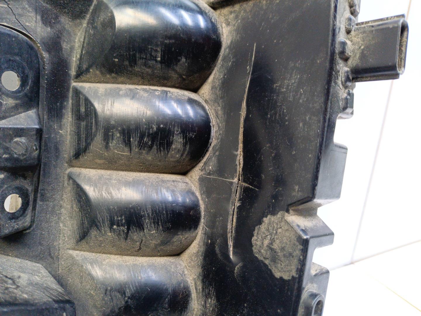 Фара дневного света правая (ходовые огни)