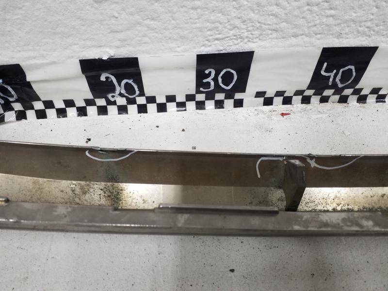 Накладка переднего бампера