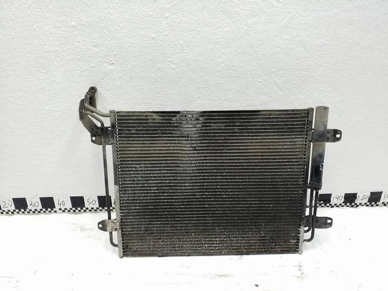 Радиатор кондиционера / конденсер