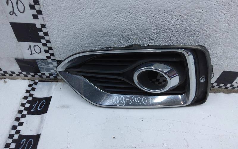 Накладка переднего бампера левая