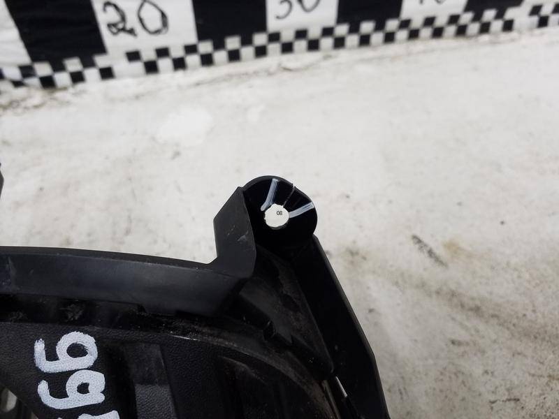 Накладка переднего бампера правая