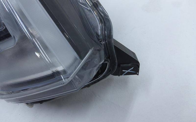 Фара правая