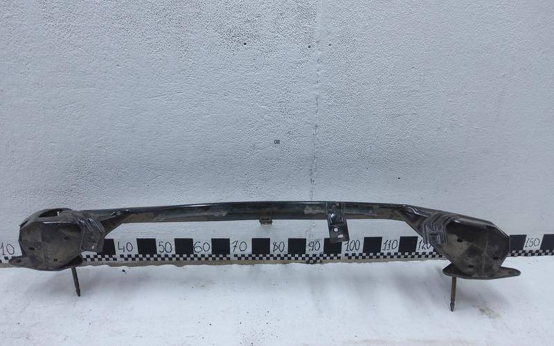 Усилитель заднего бампера