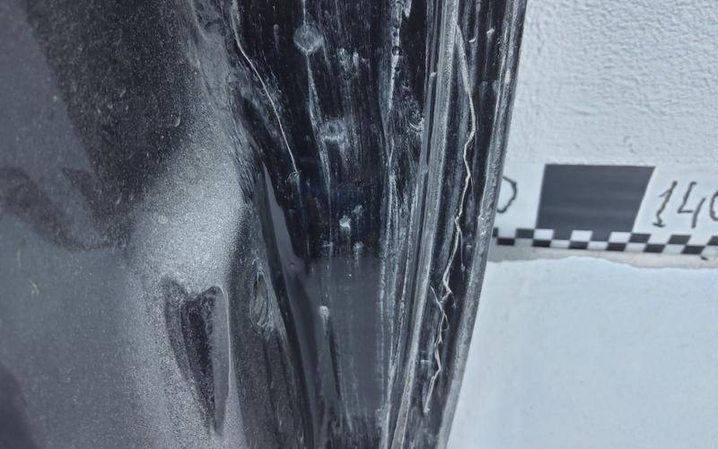 Дверь передняя левая