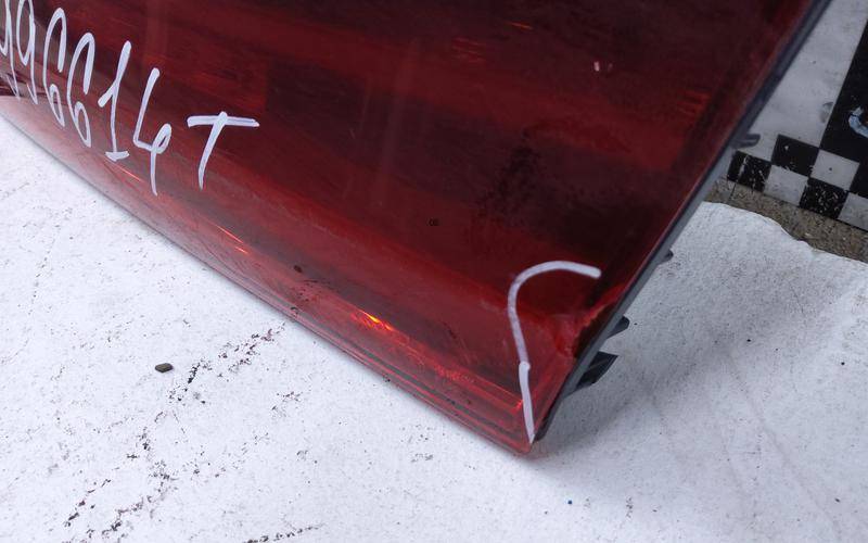 Фонарь задний внутренний правый