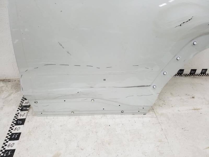 Дверь задняя левая