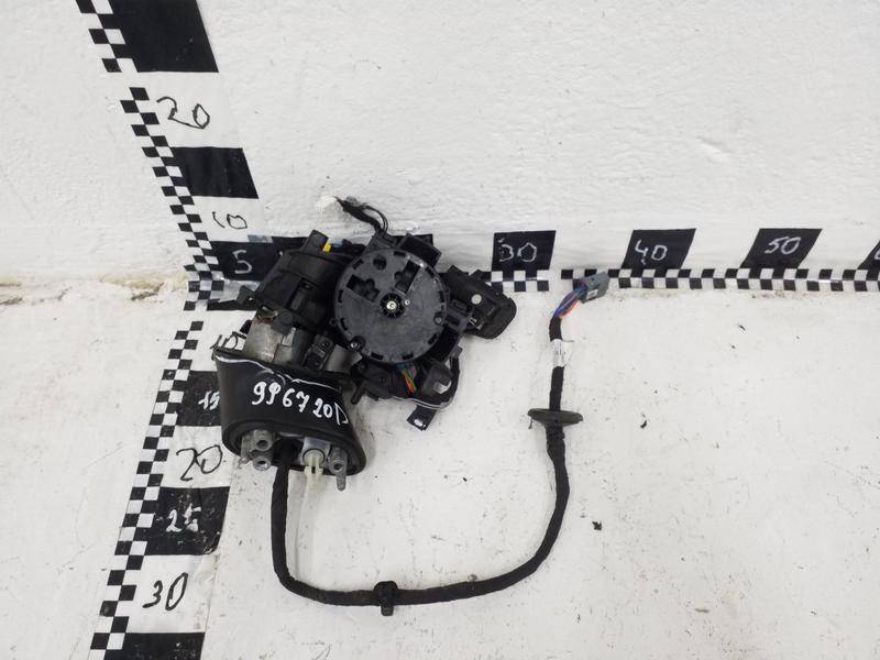 Зеркало правое электрическое