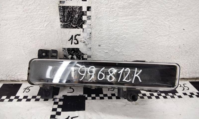 Фара противотуманная правая