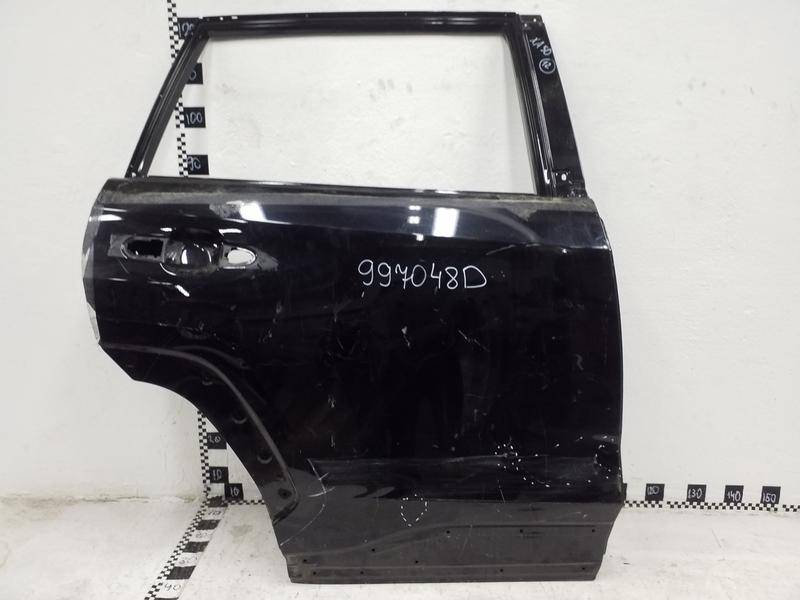 Дверь задняя правая