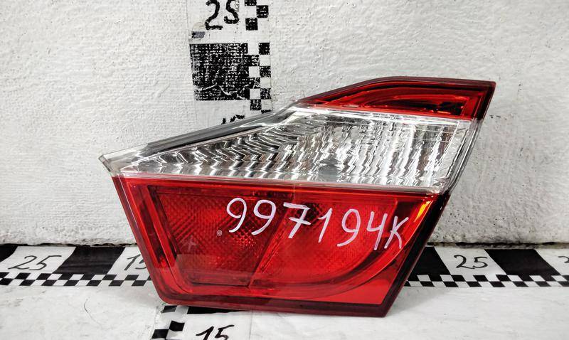 Фонарь задний внутренний правый