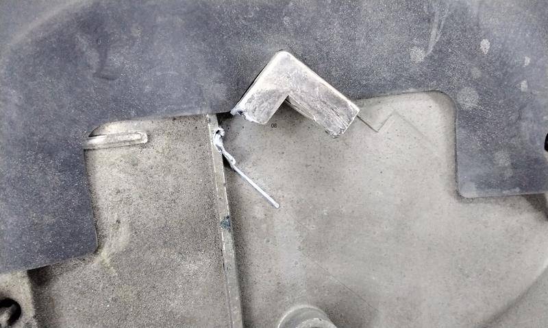 Накладка крышки багажника