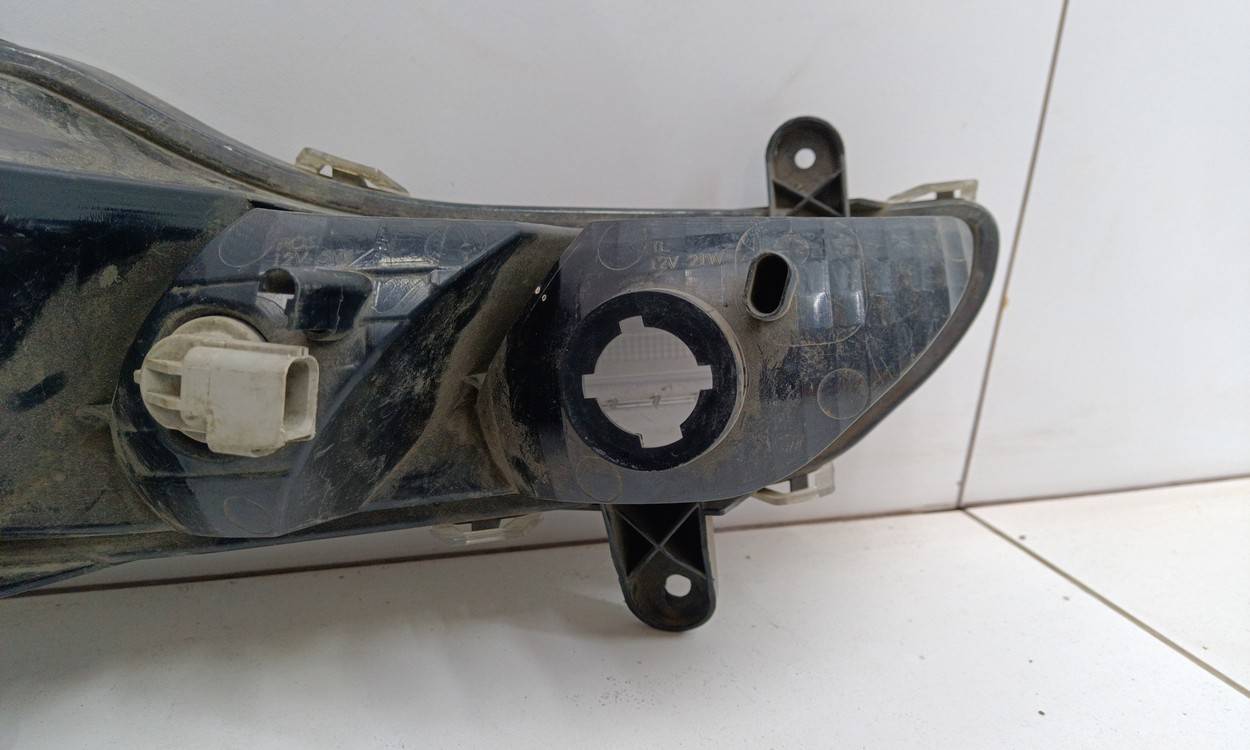 Фара противотуманная левая