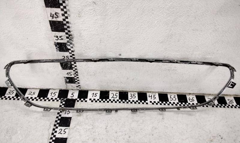 Накладка на решетку радиатора