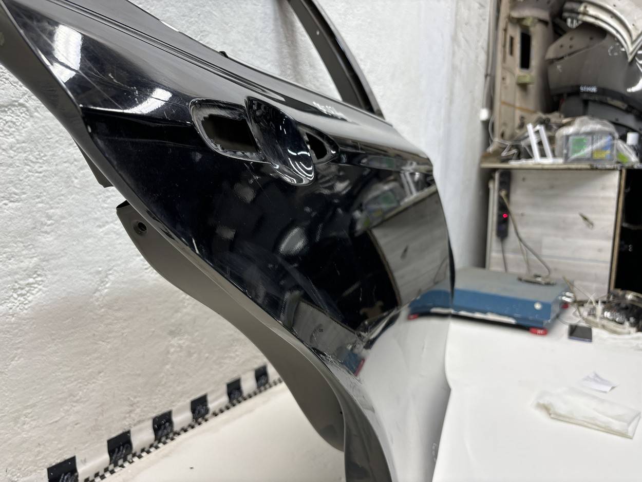 Дверь задняя правая