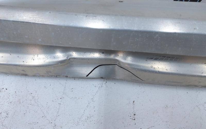 Усилитель заднего бампера